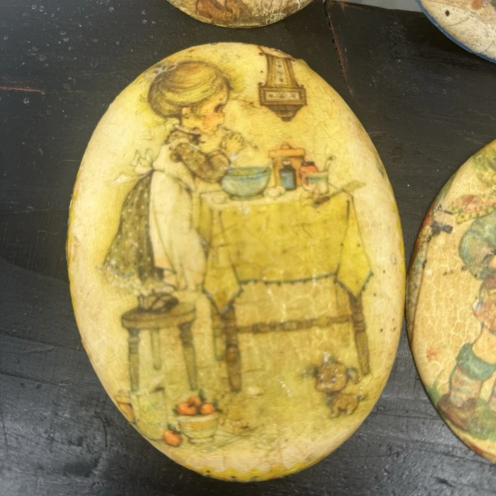 Lot Of 4 Holly Hobbie 1970s Vintage Wall Decor Decoupage Plaque Chalkware Small